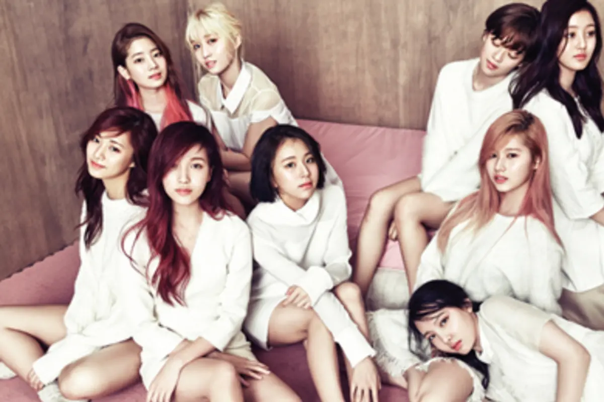 Cerita Unik Girlband TWICE yang Suka Makan