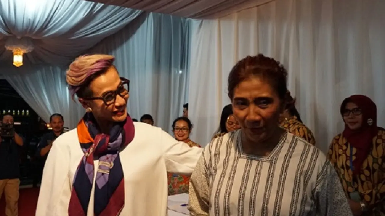 Menteri Kelautan dan Perikanan Susi Pudjiastuti saat Halalbihalal di rumah dinasnya