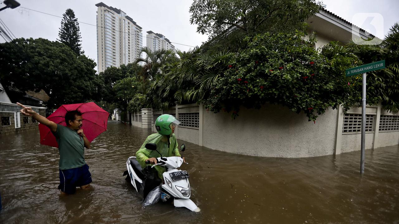 Diguyur Hujan, Banjir Rendam Hang Lekir Jakarta