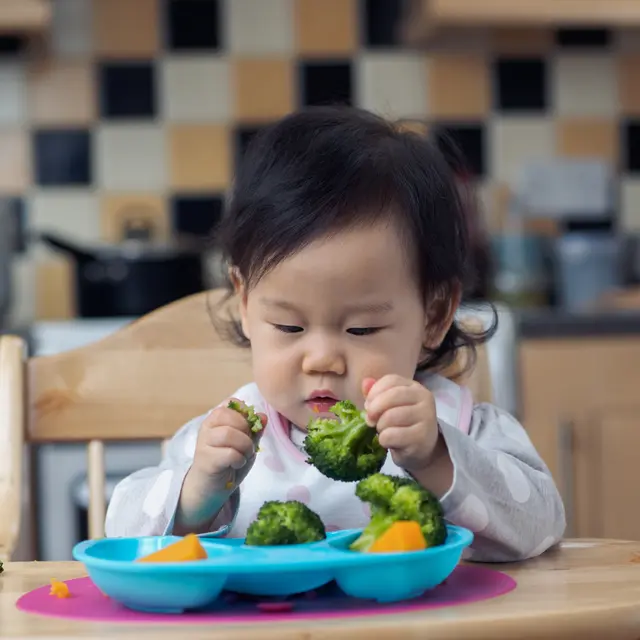5 Makanan Yang Bisa Bikin Anak Makin Sehat Dan Cerdas Parenting Fimela Com