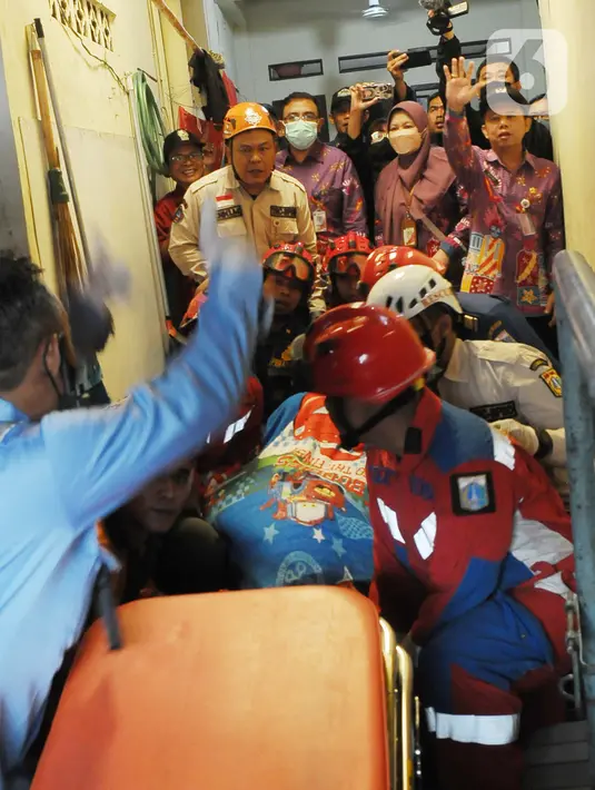 <p>Setelah sekolah swasta tempat Ahmad Juwanto belajar tutup karena kekurangan murid, hingga kini dia belum melanjutkan pendidikan ke jenjang kelas 2 Sekolah Menengah Pertama (SMP). (merdeka.com/Imam Buhori)</p>