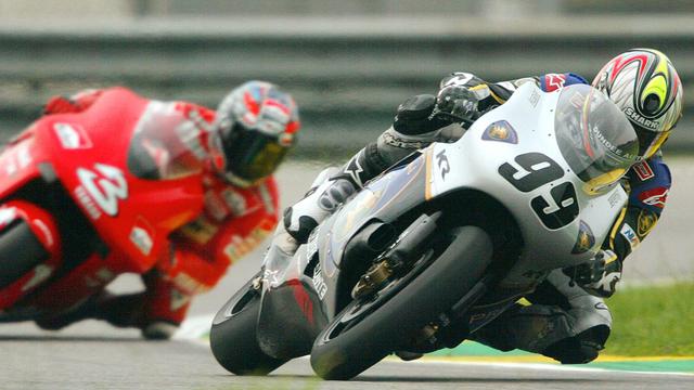 Jeremy McWilliams (99) Gunakan Motor Proton