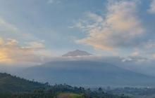 Salah Ambil Jalur saat Terpisah dari Rombongan, Pendaki Gunung Kerinci ini Ditemukan sudah Lemas