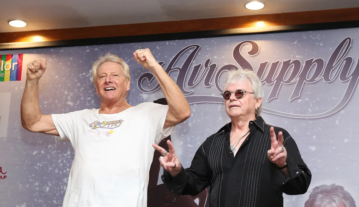 Band asal Australia Air Supply akan menggelar konser di Jakarta. Kedua personil Russel Hitchcok dan Graham Russel sudah tiba di Tanah Air sejak 28 Februari silam.  Konser ini menandai 40 tahun kariernya. (Savana Alaydrus/Bintang.com)