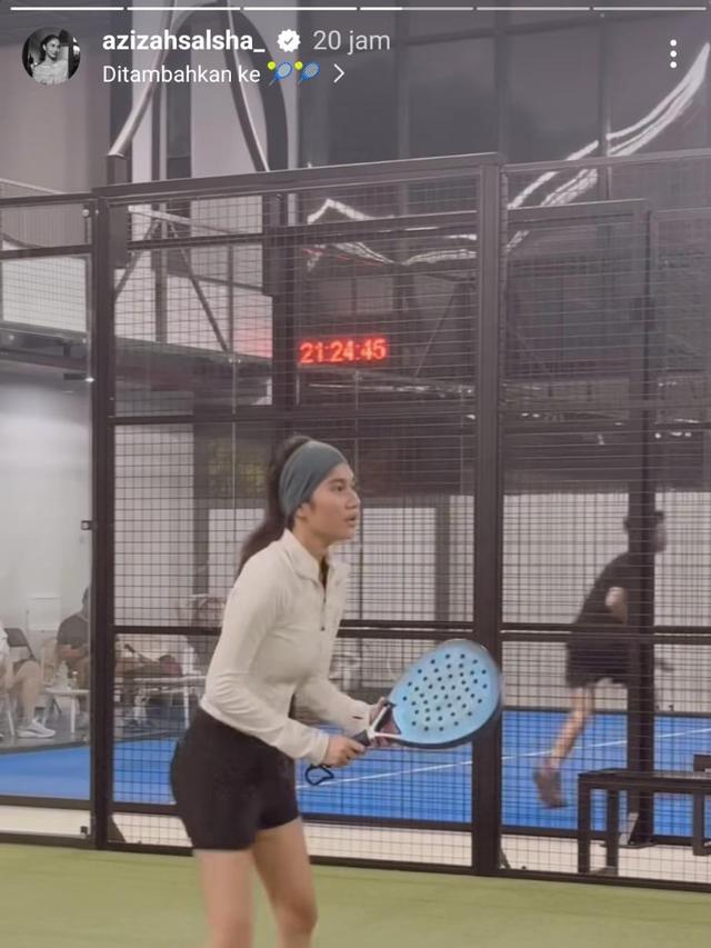Ramai Diduga Hamil Anak Pertama, Azizah Salsha Istri Pratama Arhan Enerjik Main Tenis (instagram/arhanazizah.official)