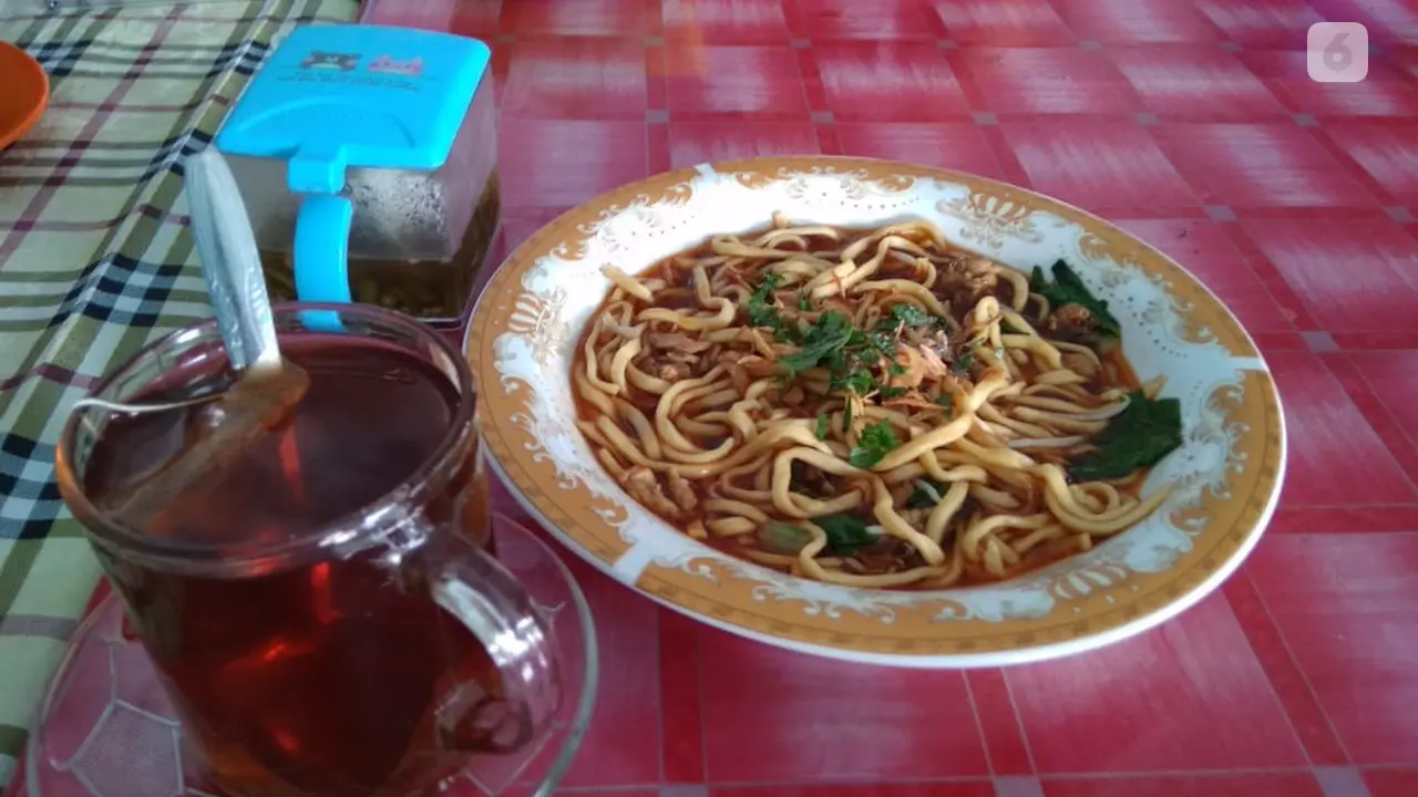 mie midai