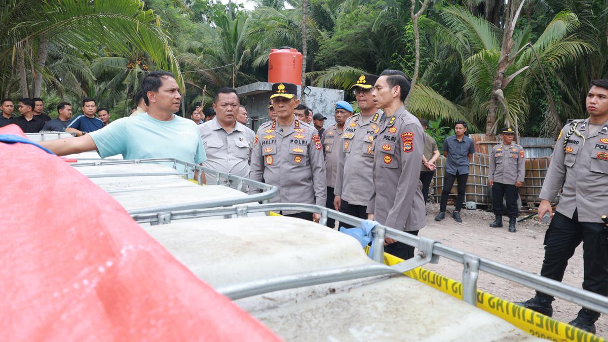 Polisi Temukan Fakta Baru Kasus Penggerebekan Gudang Penimbunan Solar di Lampung
