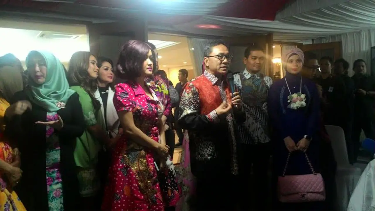 20160422-Sosialisasi-4-Pilar-Ketua-MPR-Zulkifli-Hasan-Seniman-Artis-Jakarta