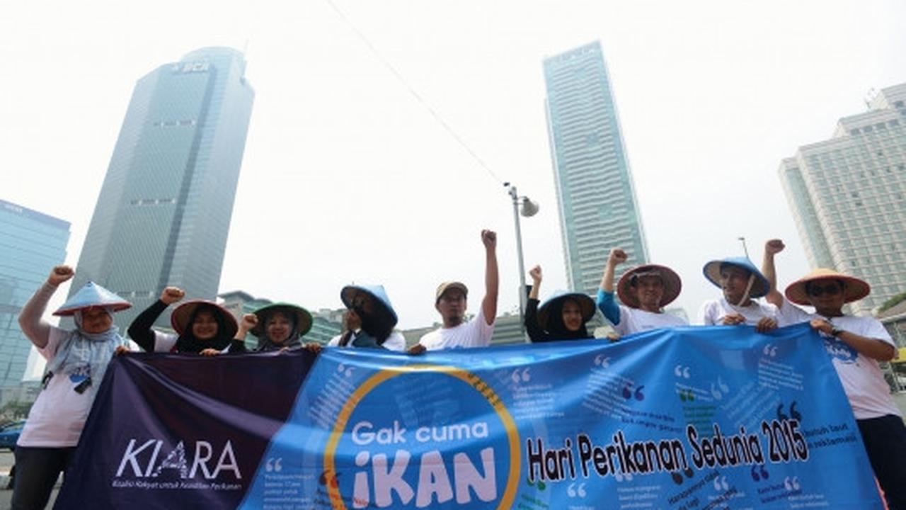 Aksi aktivis gelar peringatan Hari Perikanan Sedunia di HI