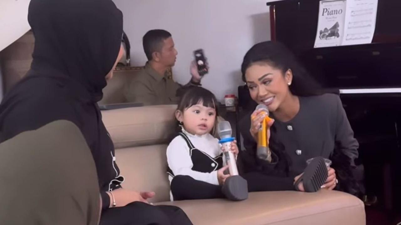 10 Momen Lucu Ameena dan Gemmi Kris Dayanti saat Nyanyi Bareng, Atta Halilintar 'Diva dan Next Diva Insyaallah