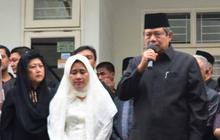 SBY jenguk Menkes Endang di RSCM