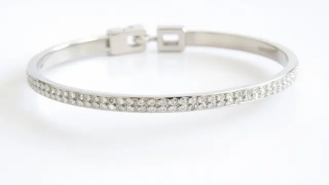 Gelang Berlian White Gold