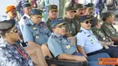 Citizen6, Jakarta: Turut mendampingi Panglima TNI diantaranya, Kasum TNI, Irjen TNI, Dankormar TNI, Kapuspen TNI dan pejabat teras Mabes TNI, dan Angkatan. (Pengirim: Badarudin Bakri).