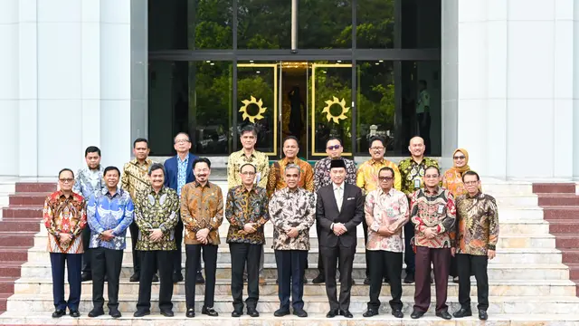 Silaturahmi Pimpinan MPR ke Mahkamah Agung: Dorong Reformasi Hukum dan Konstitusi Modern
