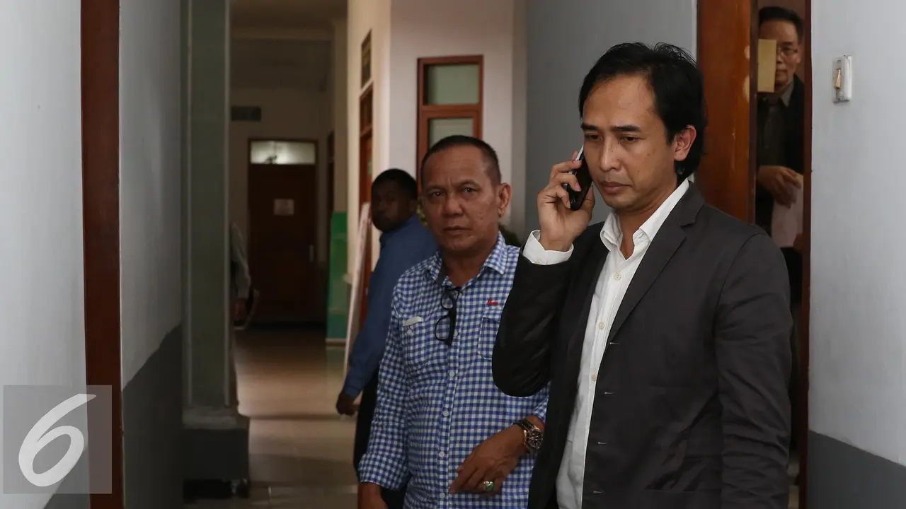 20151119-Sidang-Cerai-Piyu-dan-Flo-Jakarta-HZ