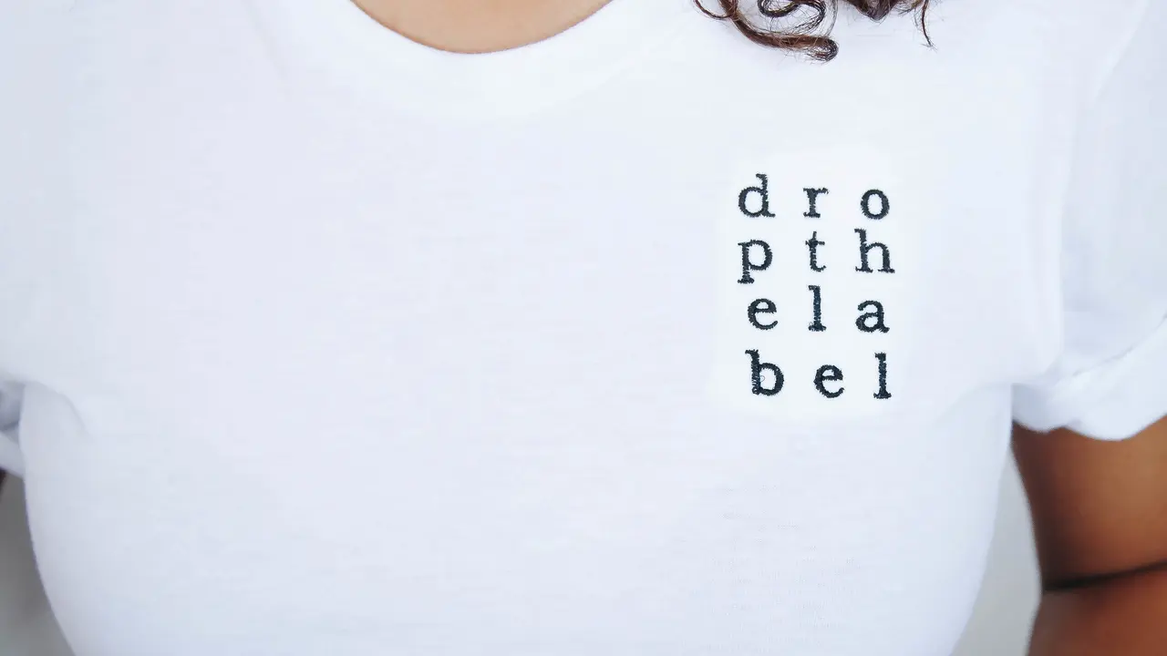 T-shirt Putih