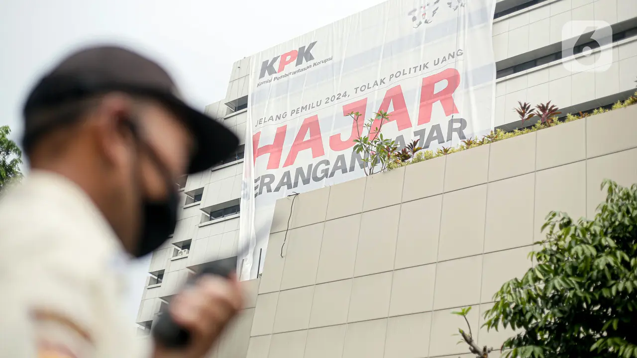 Hajar Serangan Fajar