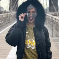 Eksisnya tampilan daily wear model kebanggaan Indonesia ini. (Sumber foto: kimmyjayanti/instagram)