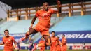 Pemain Persiraja Banda Aceh, Paulo Henrique merayakan gol ke gawang Persita Tangerang dalam laga pekan ke-7 BRI Liga 1 2021/2022 di Stadion Moch Soebroto, Magelang, Sabtu (16/10/2021). (Bola.com/Bagaskara Lazuardi)