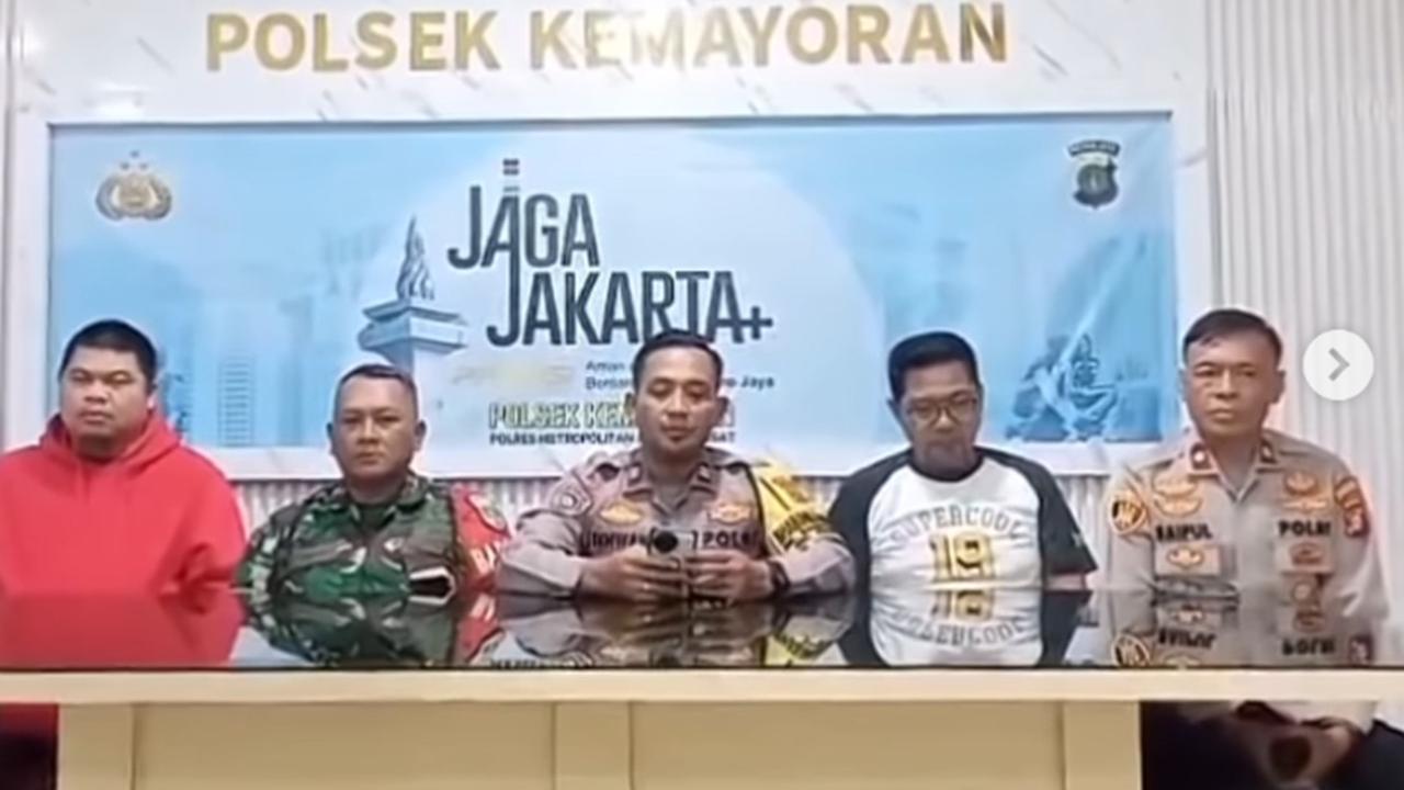 Permintaan Maaf TNI-Polri Kemayoran Tuding Pedagang Es Kue Renta Jual Makanan Berbahan Spons