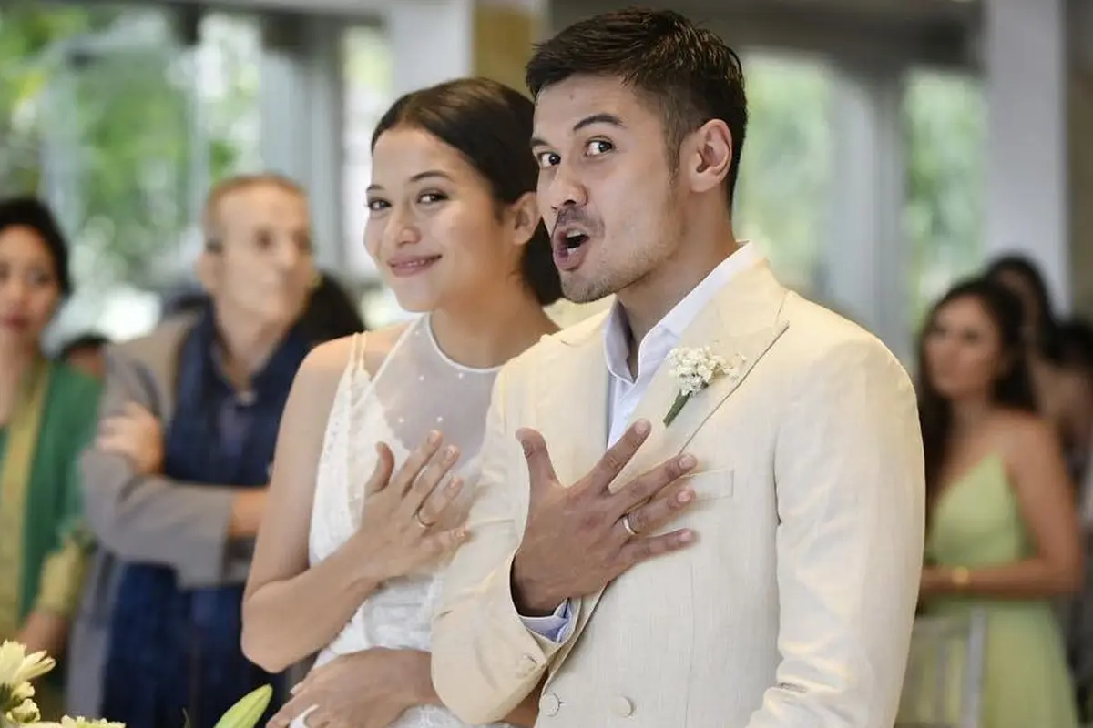 [Bintang] Pernikahan Chicco Jerikho dan Putri Marino