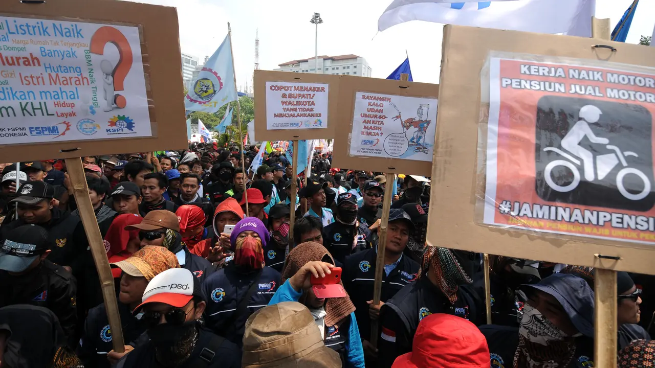 Demo Buruh di Istana
