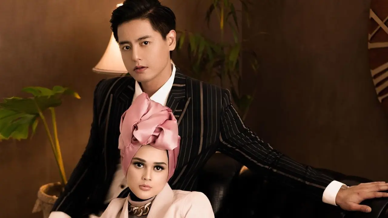 [Fimela] Cut Meyriska dan Roger Danuarta