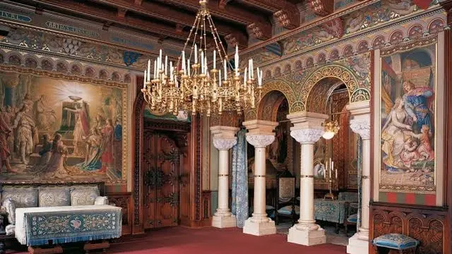 Keindahan Neuschwanstein Castle (sumber: neuschwanstein.de)