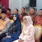 Mantan Suami Ussy Sulistiawaty, Sugianto Sabran Resmi Lamar Gadis 26 Tahun