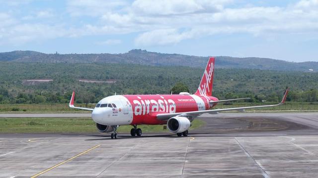 Maskapai berbiaya hemat terbaik dunia 15 kali berturut-turut versi skytrax, AirAsia (Foto: Istimewa)