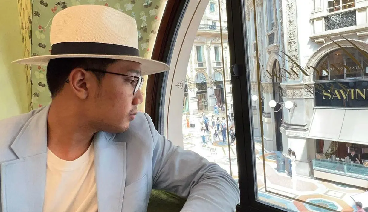 Keluarga Ridwan Kamil meyakini Eril telah meninggal dan mengajak warga melaksanakan sholat ghaib. Ajakan merupakan hasil pertemuan keluarga Ridwan Kamil dengan Dewan Pimpinan MUI Jawa Barat. (Instagram/ataliapr)