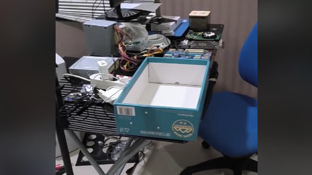 Canggih, Bocah Usia 13 Tahun Jago Bongkar Pasang PC Kompter Kamarnya Jadi Sorotan