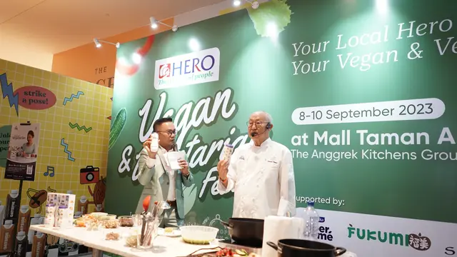 Ikon Kuliner Nusantara William Wongso untuk cooking demo