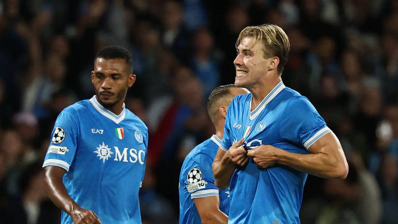 napoli rasmus hojlund liga champions