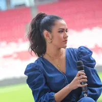 Raisa umumkan konsernya di GBK (Adrian Putra/Fimela.com)