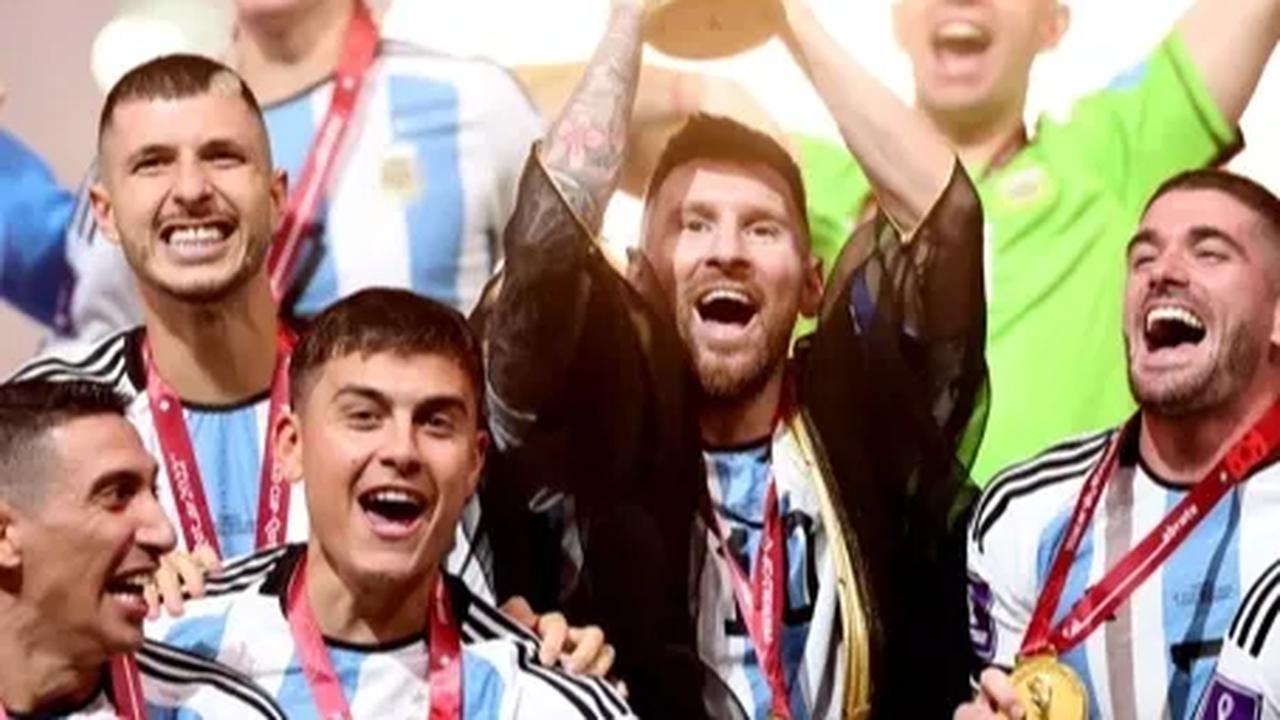 Saat merebut trofi Piala Dunia FIFA 2022 di Qatar, mendongkrak perolehan nilai Tim Tango ini di World Ranking FIFA.