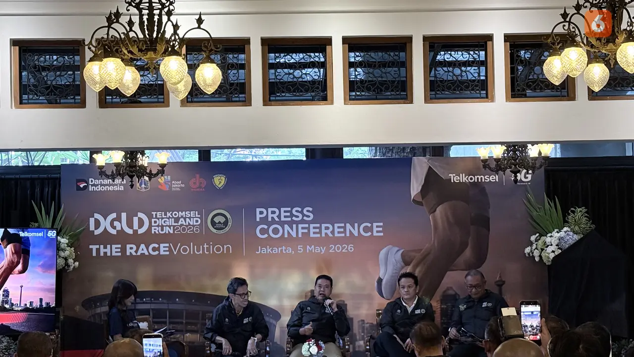 Direktur Sales Telkomsel, Stanislaus Susatyo, dalam acara konferensi pers Telkomsel Digiland Run 2026 di Jakarta. Liputan6.com/Iskandar