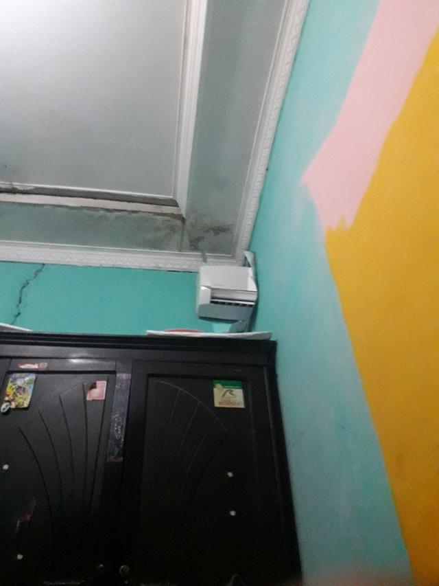 6 Potret Cara Nyeleneh Pasang AC di Tempat Tak Biasa Ini Bikin Tepuk Jidat