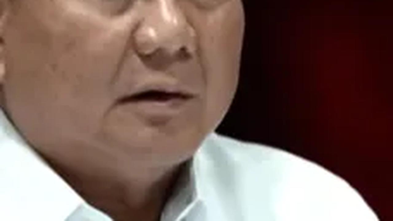 "Jadi pemilih Prabowo di 2019 itu cukup banyak yang pindah ke Prabowo, ke Anies, sudah hampir 40 persen," sambungnya.<br>
