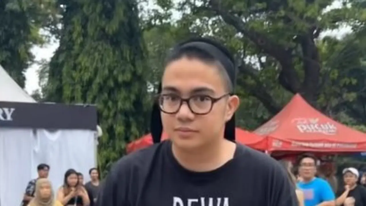 Umay Shahab Nonton Coldplay