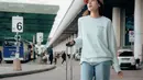 Maudy Ayunda pilih kenakan printed hoodie  dan celana mint dengan pink cap dan Mexico 66 shoes [Onitsuka Tiger]