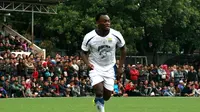 Pemain anyar Persib Bandung, Michael Essien. (Liputan6.com/Kukuh Saokani)