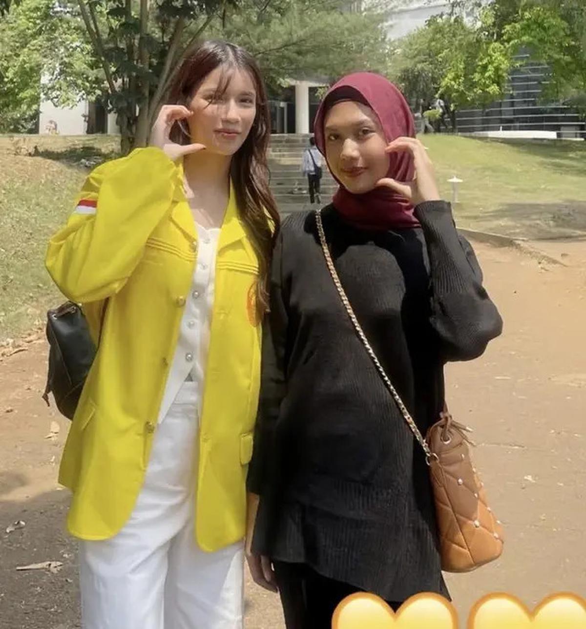6 Potret Sabrina Chairunnisa dan Putra Sambungnya Azka Corbuzier, Bangga Pakai Almamater Kuning UI