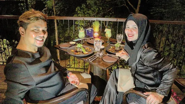 [Fimela] Indra Bekti