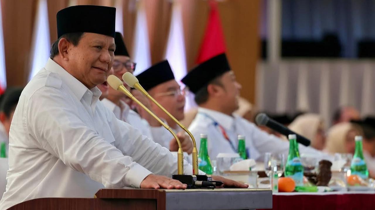 Prabowo: Harga BBM dan Ongkos Haji Harus Turun, yang Boleh Naik Hanya Harga Gabah untuk Petani