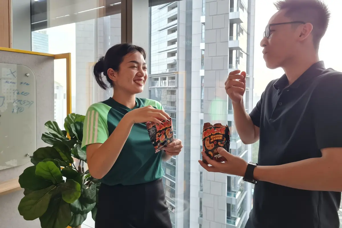 Target Gen Z, Mocabe Tawarkan Snack Pedas Unik dengan Dua Varian Rasa