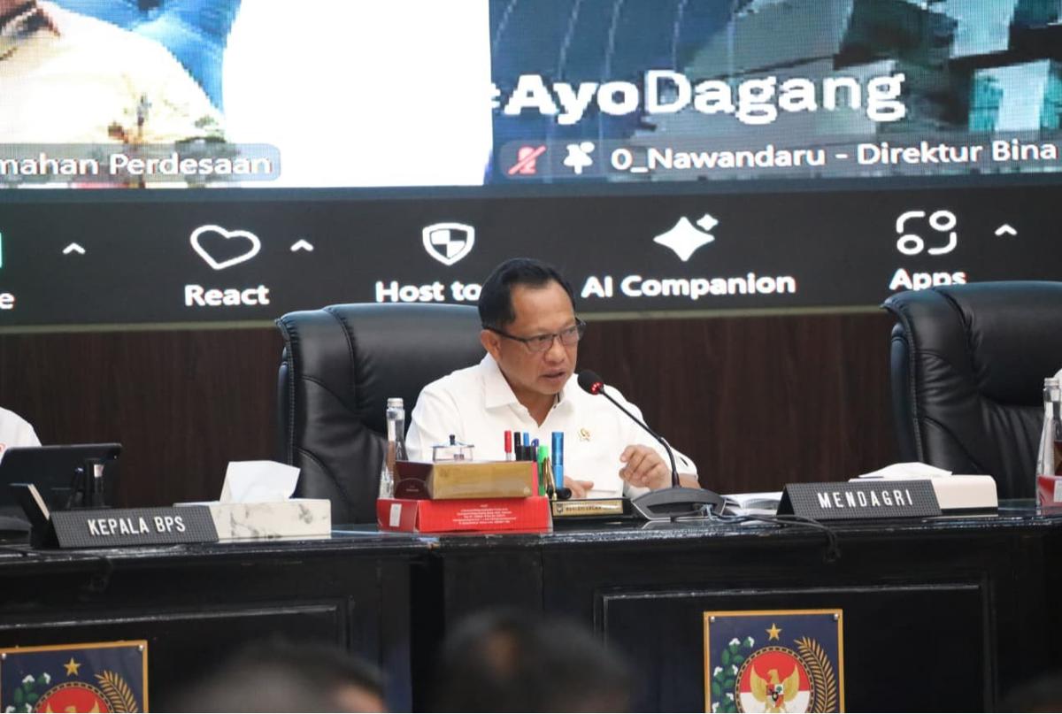 Mendagri Muhammad Tito Karnavian Saat Rapat Koordinasi Pengendalian Inflasi Daerah