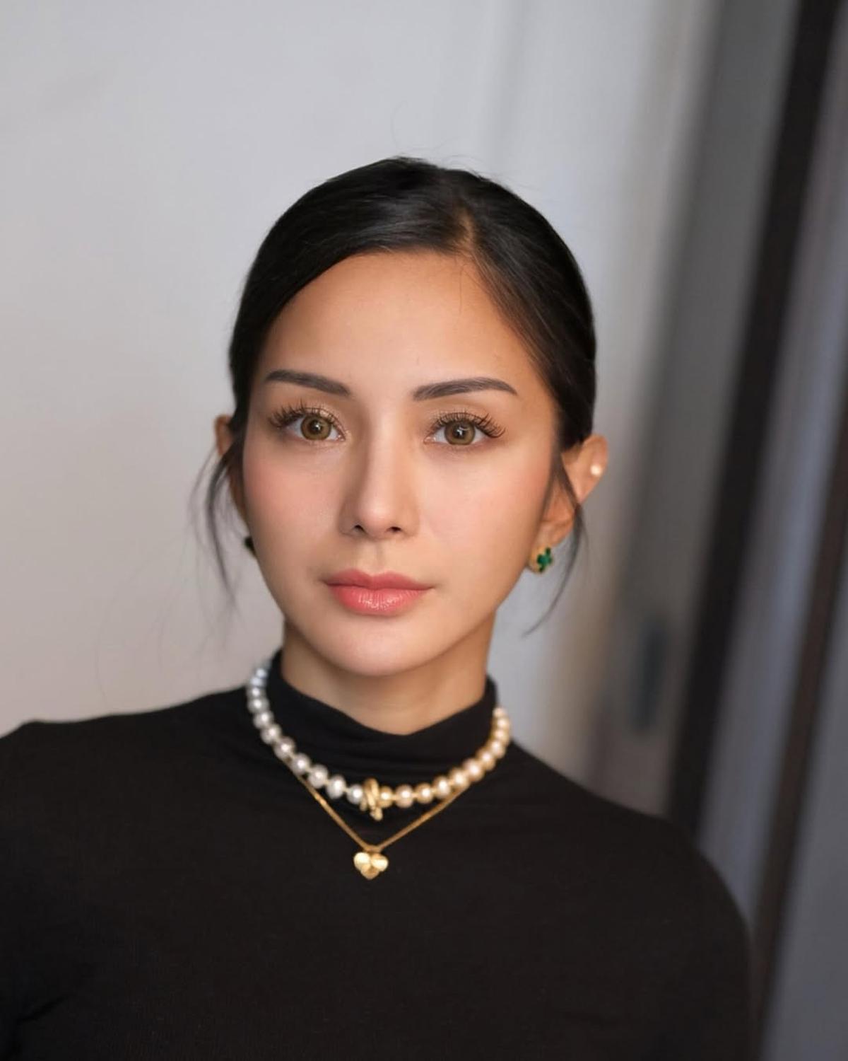 7 Potret Kirana Larasati yang Makin Cantik Usai Oplas Hidung, Auranya Elegan