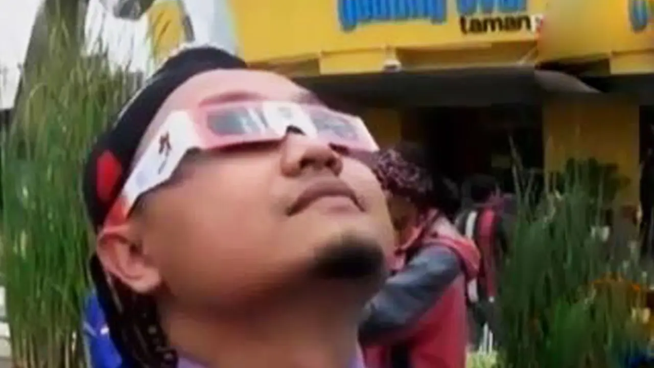 Segmen 2: Sosialisasi hingga Gerhana Matahari Terlama di Palu