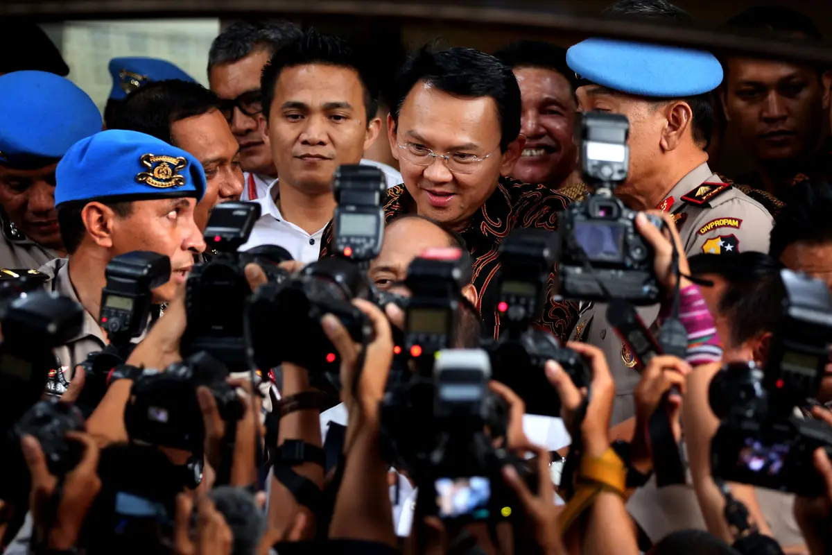 20161107- Ekspresi Ahok Usai Diperiksa Bareskrim-Jakarta- Johan Tallo